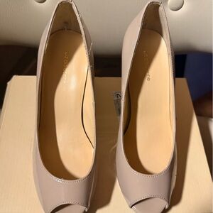 Liz Claiborne Taupe Patent Peep-Toe Flats